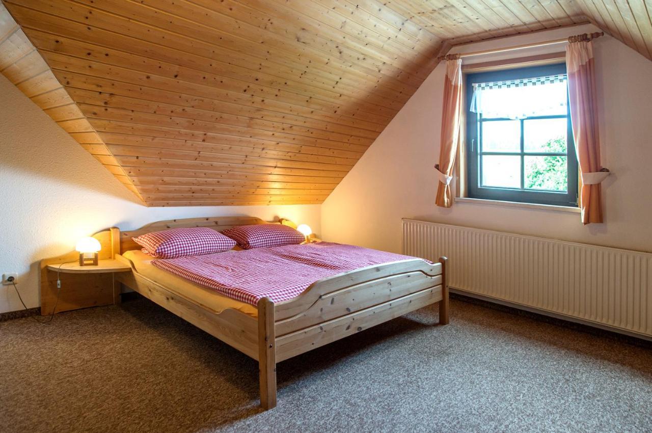 Am Roten Hammer I Gasthof Und Pension Oberwiesenthal Exterior foto