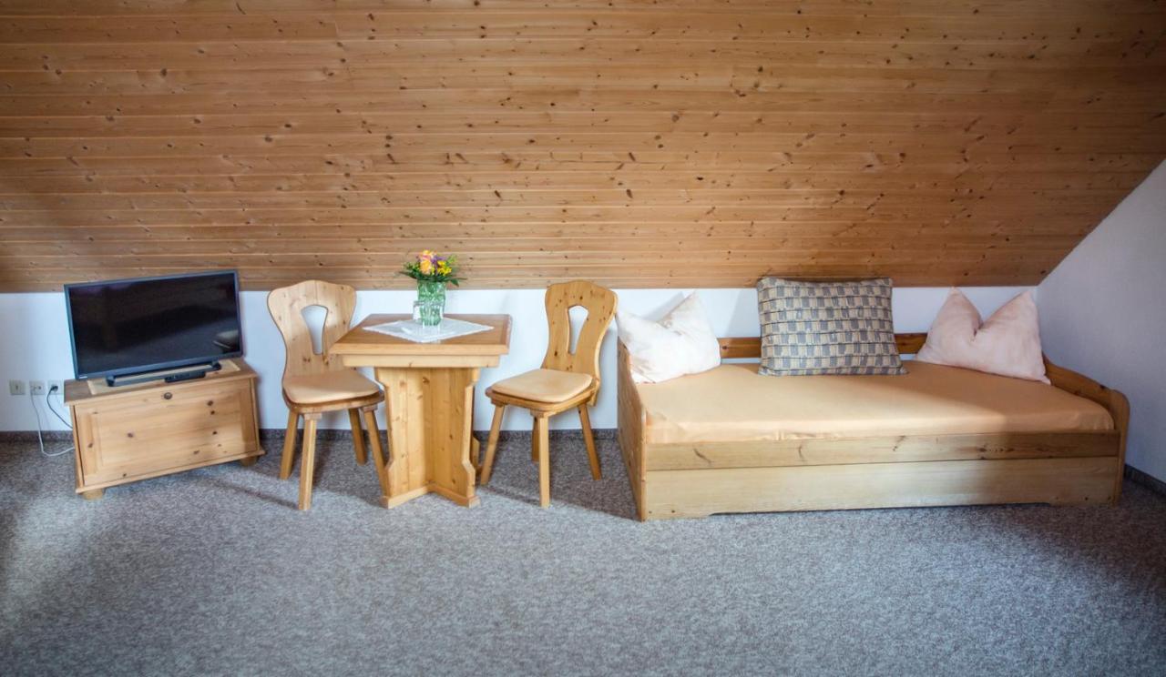 Am Roten Hammer I Gasthof Und Pension Oberwiesenthal Exterior foto